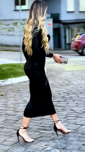 D-GcFgS-_68 - Beautiful Street Fashion Outfits Style #shorts