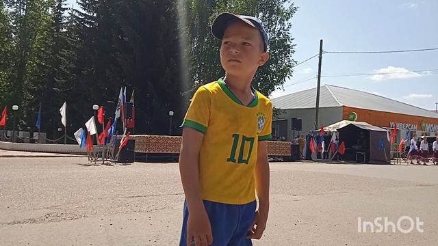 С днём России, прокатились на праздник 🇷🇺🇷🇺🇷🇺💪
