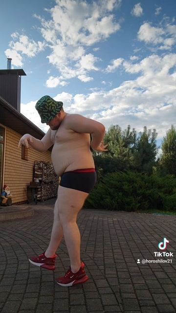 ТАНЦЫ/DANCE!