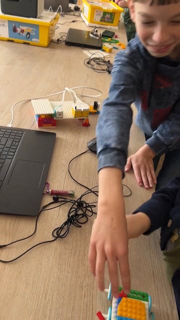 Робототехника Lego education 20 мая 2023  Видео 3