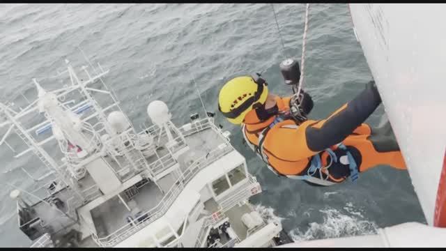 Две моих крайних эвакуации пострадавших моряков с судна!