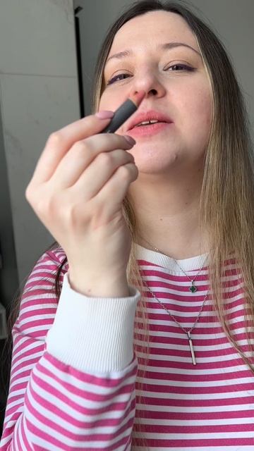 Сатиновая помада Foet Satin Lipstick «Пудровая роза»