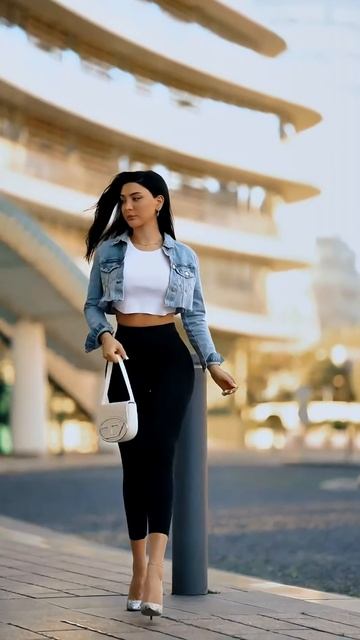 7Q9LOqHGatQ - Beautiful Street Fashion Outfits Style #shorts