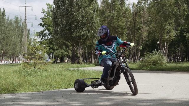 Дрифтанул на Сурроне