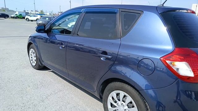 Kia Ceed 1,6 л. Бензин АКПП  (122 л.с.) 2012