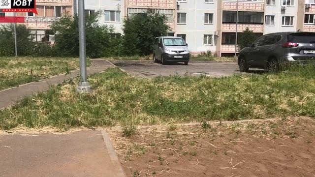 На парковке во дворе Альметьевска сгорел автомобиль