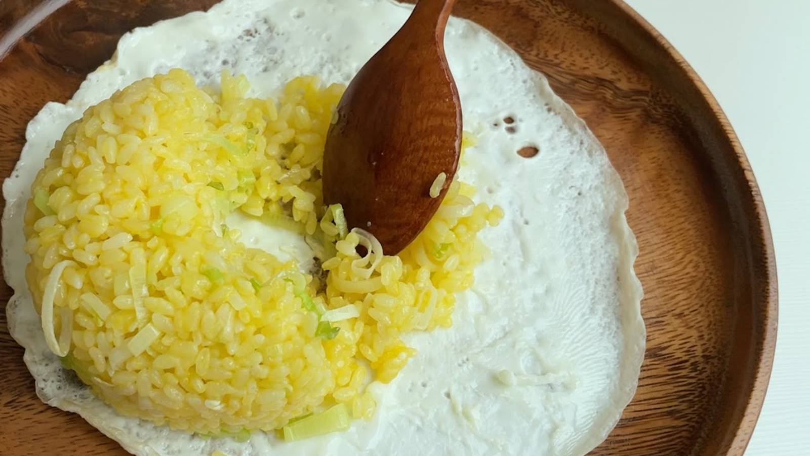 Как приготовить вкусный жареный рис, Золотой жареный рис