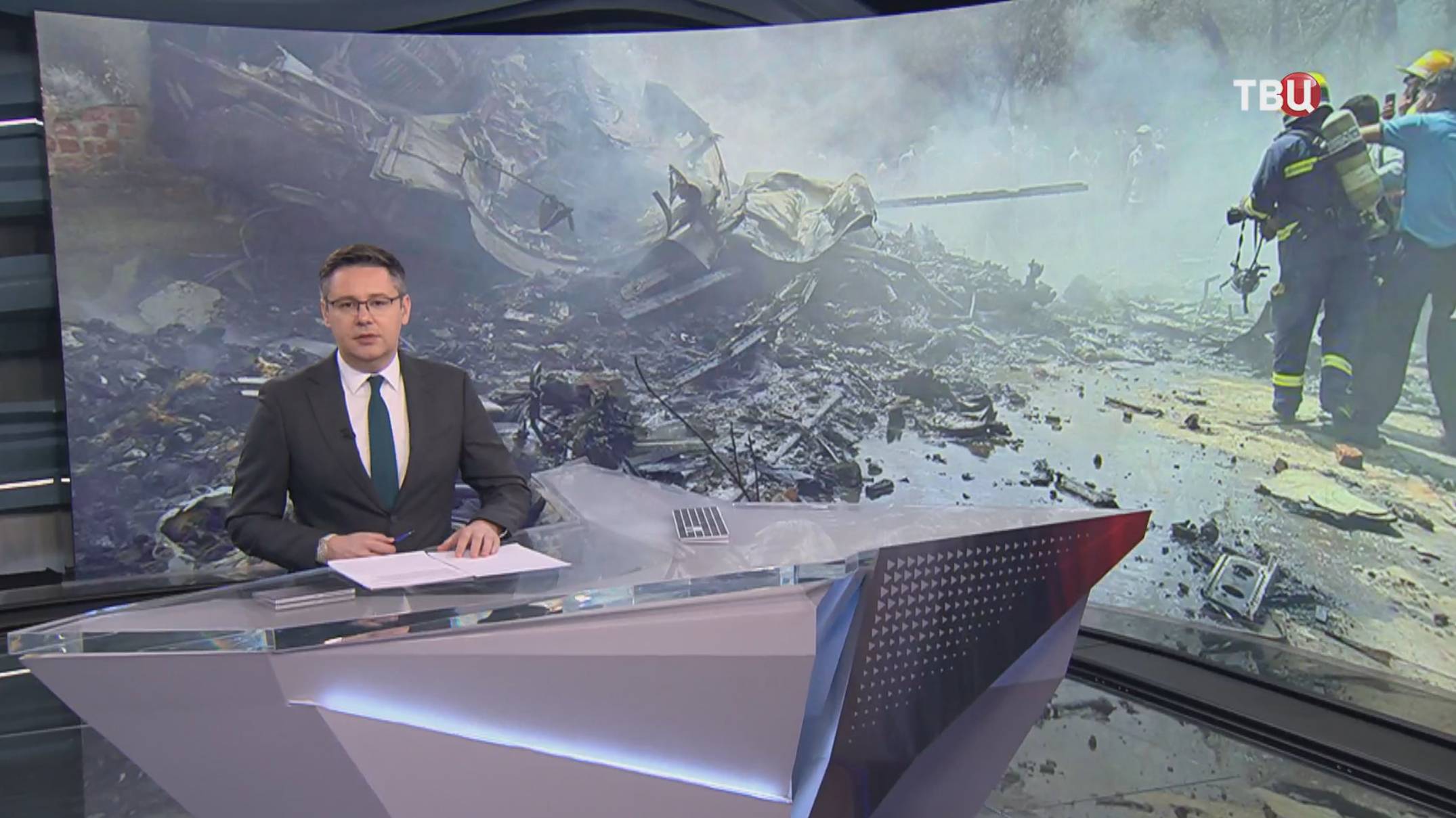 Жертвы и разрушения: все подробности страшной авиакатастрофы на западе Индии / События на ТВЦ