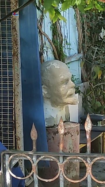 Ленин 🗿 в частном доме