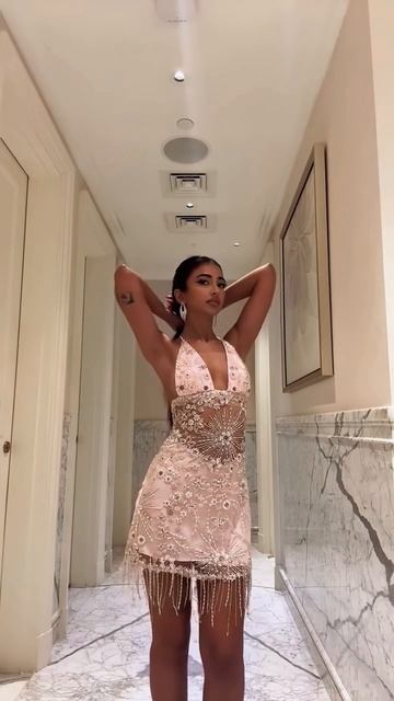 0B85TEEeFKs - Beautiful model in a tight sparkly minidress for the night #fashion #style #outfit #sh