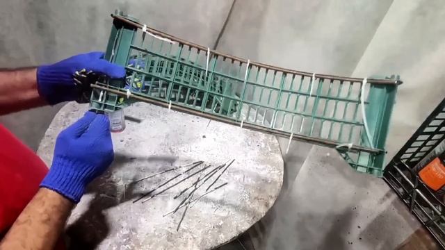 СОБИРАЮ ПЛАСТИКОВЫЕ И ДЕРЕВЯННЫЕ ЯЩИКИ И СРАЗУ ИХ РАЗ?