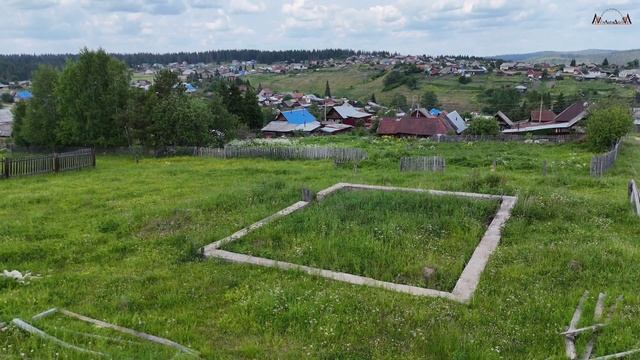Продаётся участок с залитым фундаментом в городе Нязепетровск Челябинская область