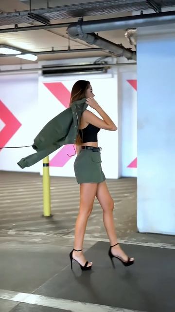 3GFdoeHWCqg - Beautiful Street Fashion Outfits Style #shorts
