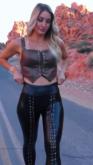 CWtbQtVZV-4 - Beautiful black tight leather pants and top street style outfit #fashion #style #outfi