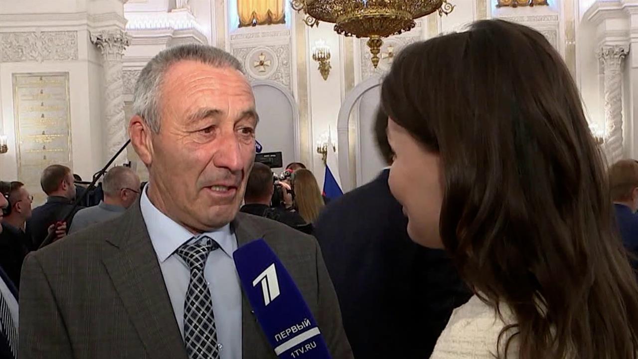 "Лучше на поле работать" - тракторист о том, почему не смог поговорить с Путиным
