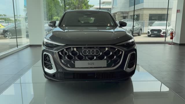 Audi SQ5 2025 обзор