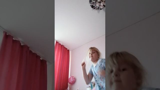 VID_20250612_200403.mp4