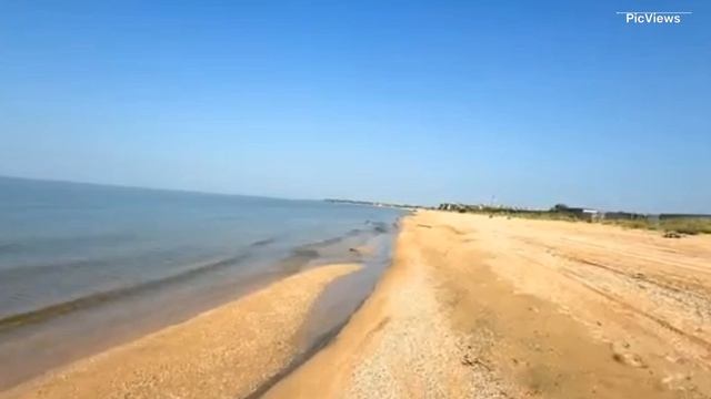 Голубицкая Азовское море Темрюкский район сегодня 12 июня 2025. Обстановка на пляже, какая погода