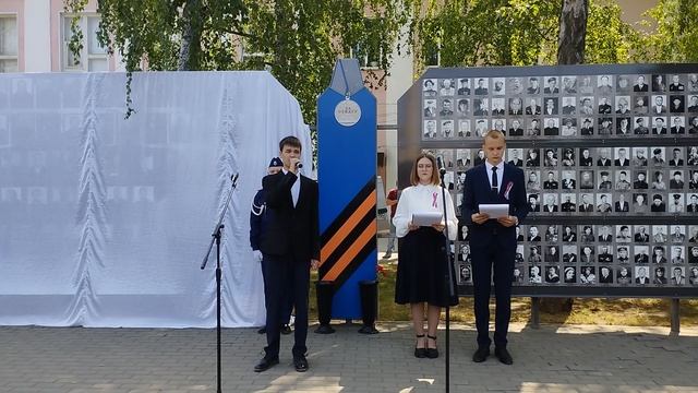 Никита Игнатов стих " Ну что с того, что я там был. Я был давно, я все забыл."
