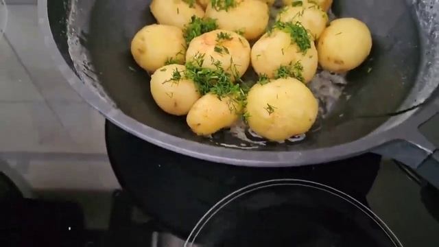 САМВЕЛ АДАМЯН, СЫТНИКИ, КАРТОШКА С СЕЛЁДКОЙ..