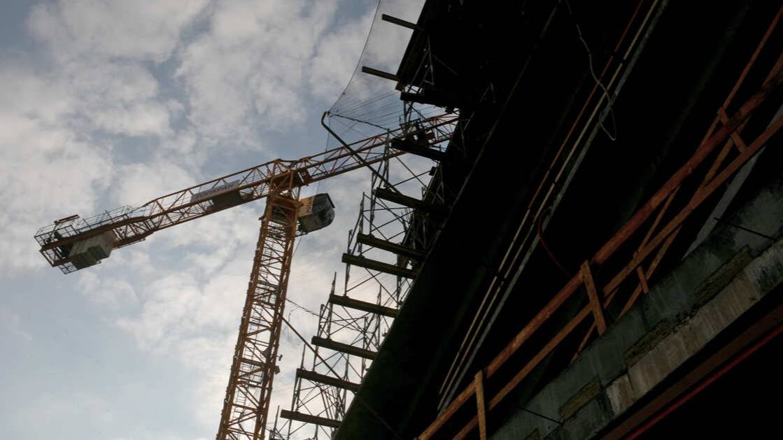 Сворачивание льготной ипотеки привело в зону риска 11 крупных городов России