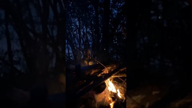 Утро встретили на берегу реки.