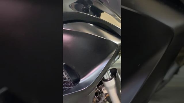 Honda VFR800X черный
