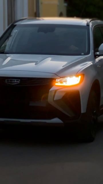 Geely Atlas X . ОТЗЫВ. JIDOCAR