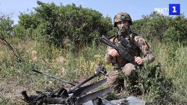 Снайперы группировки «Центр» тренируются сбивать дроны в ДНР