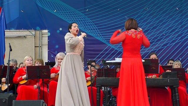 Ю.Почкалова "Над полями ,да над чистыми" .mp4