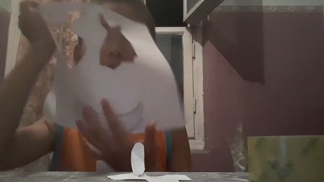 Маршмеллоу диджей  маска
