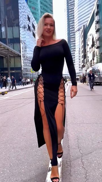 0VL6y9jiAx4 - Beautiful Street Fashion Outfits Style #shorts