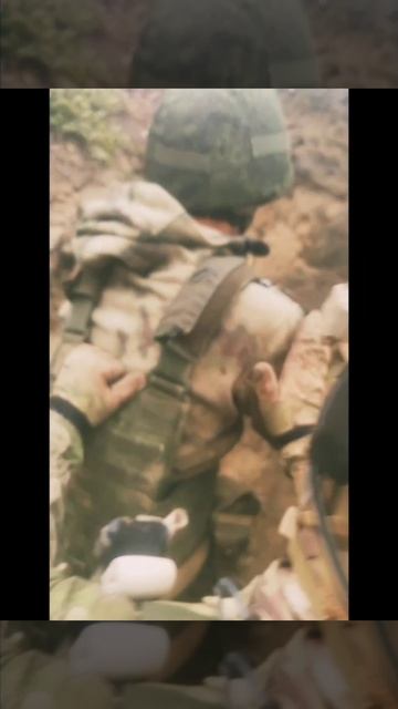 Выигрывает тот, кто лучше подготовлен и оснащен. На видео - подготовка  штурмовиков группировки ...