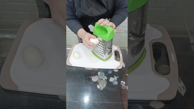 Летний суп с редькой