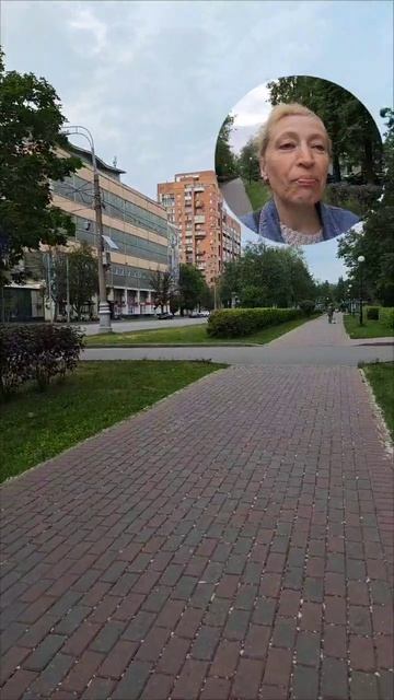 Идëм в Измайловский парк по Щербаковской улице