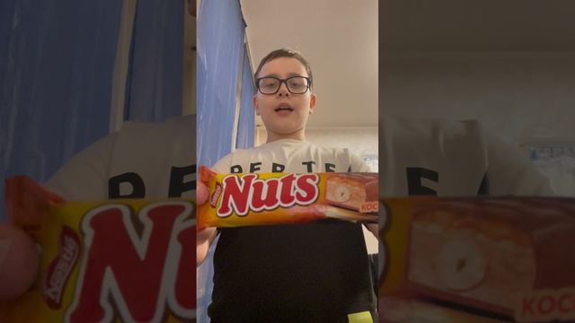 Батончик орео и nuts пекан