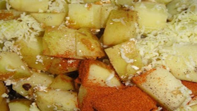 Картофель в духовке с пармезаном