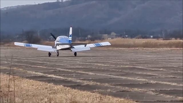 Посадка Злин-142 апрель 2025.  The landing of Zlin-142 is April 2025.