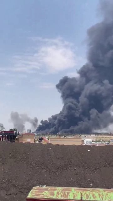 🇮🇱⚔️🇮🇷 Израиль нанес новые удары по северу Ирана

 ЦАХАЛ уничтожил иранскую авиабазу в Тебризе,