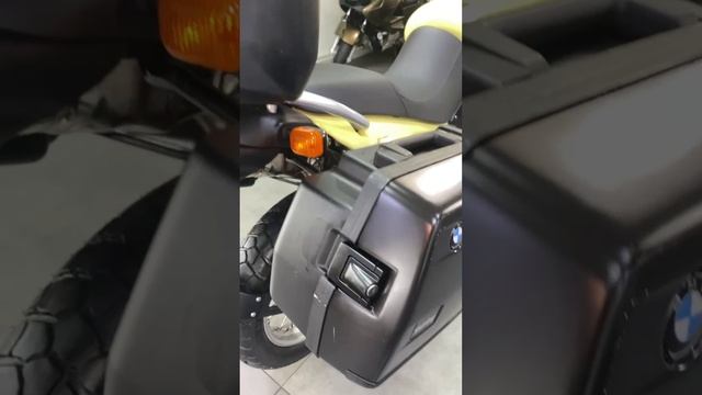BMW F650GS 1997г. Желтый