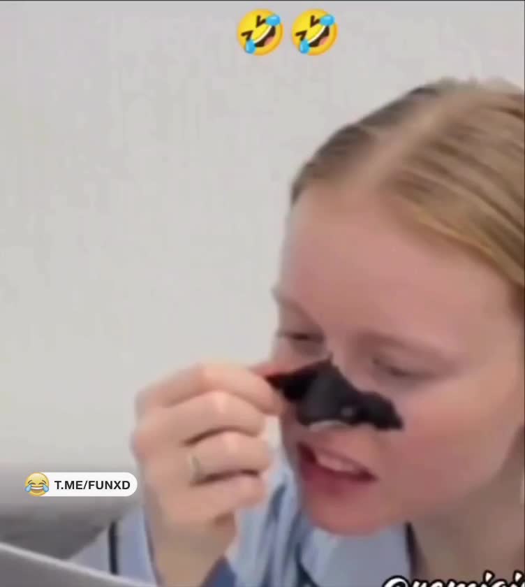 Попал🤣