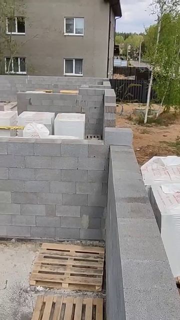 Кладка из керамзито бетона/ Строительство #construction #строительство #кладка