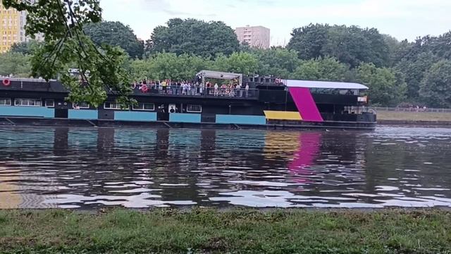 На канале им. Москвы 2024