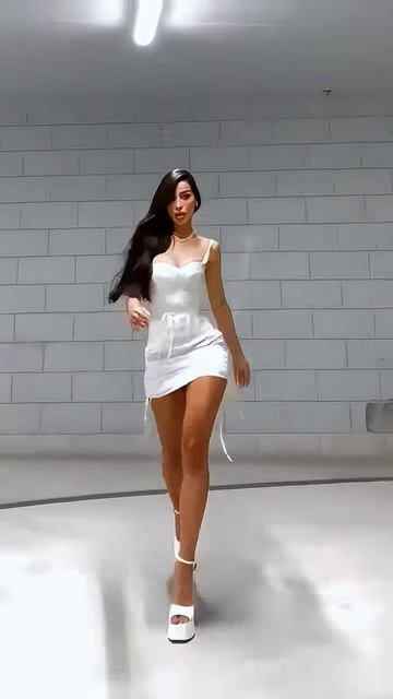 P4UI3WSExRA - Beautiful Street Fashion Outfits Style #shorts