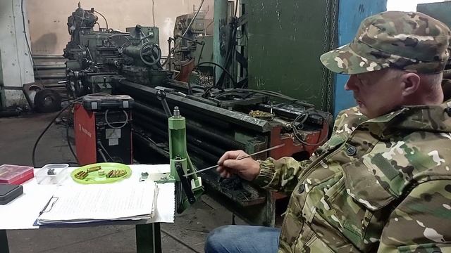 Reloading press "Hunter" ( Пресс для снаряжения патронов "Охотник"
