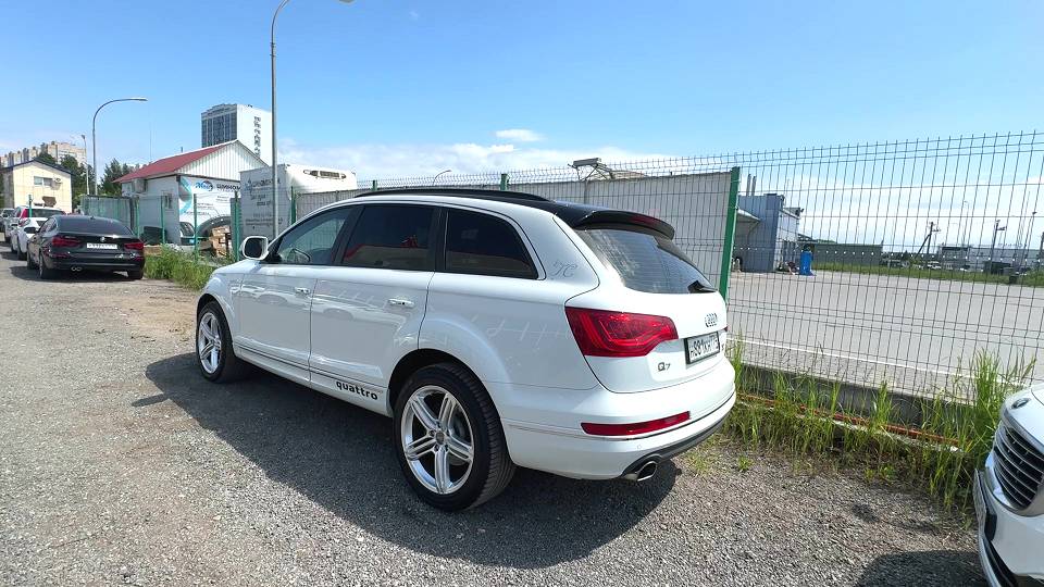 2013 Audi Q7 ДИЗЕЛЬНЫЙ ПАРОВОЗ!