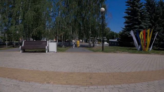 День России. Ищу самое популярное место в Парке Амазон