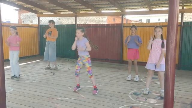 ШОУ ПЕРЕВОПЛОЩЕНИЙ «ОДИН В ОДИН» ПРОШЛО В ПРИШКОЛЬНОМ ЛАГЕРЕ «СОЛНЕЧНЫЙ ГОРОД»