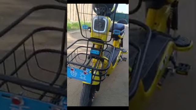 Электро самокат с педалями