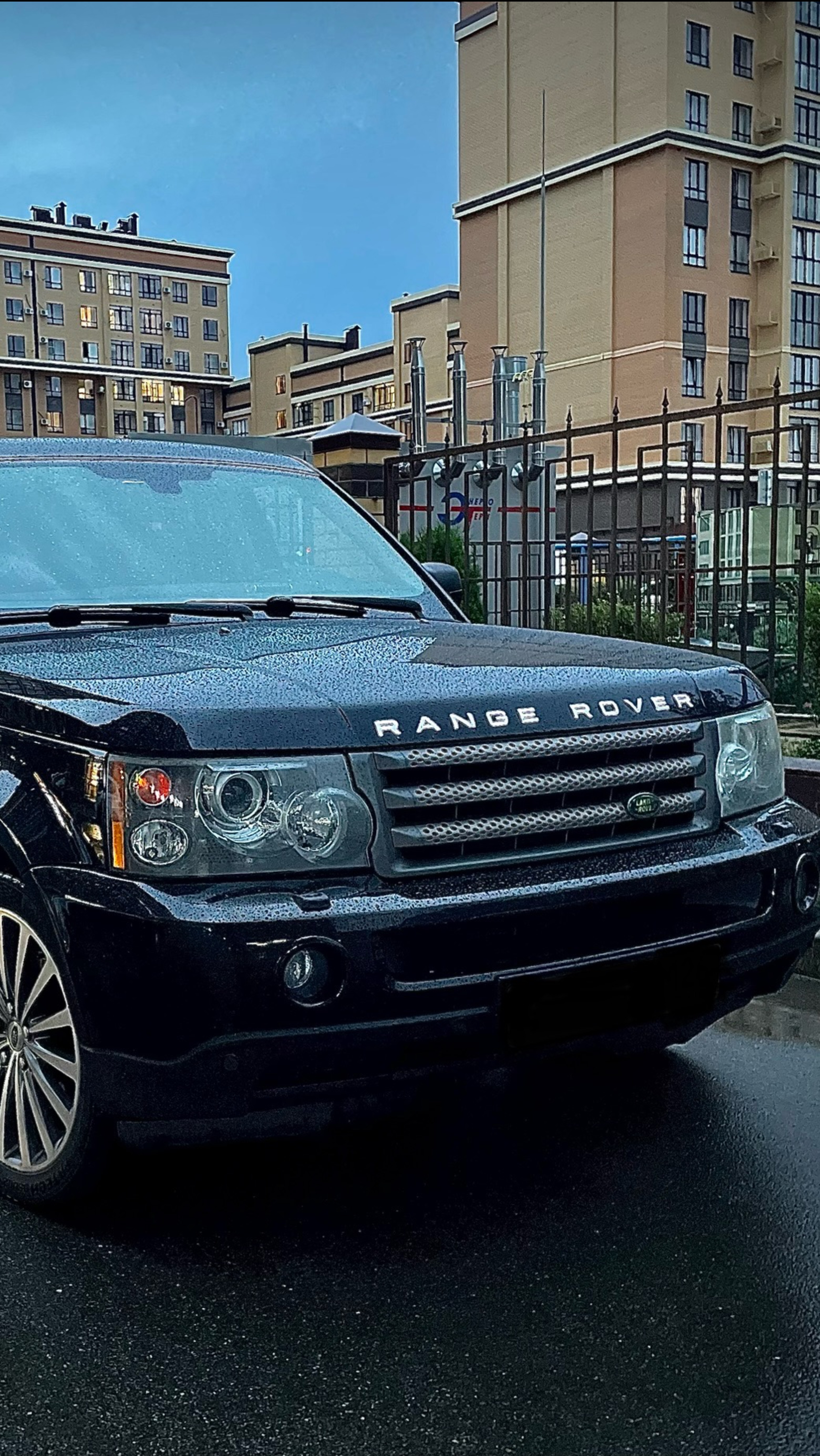 Видеообзор Range Rover Sport l320